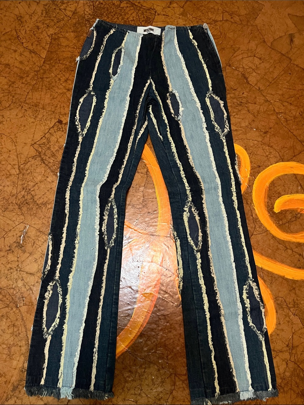 Moschino Women’s Distressed Jeans Sz 8